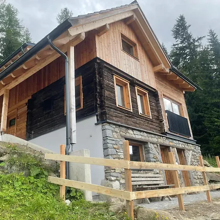 Kesselgrubenhuette - Deine Auszeit Auf Der Alm Innerkrems